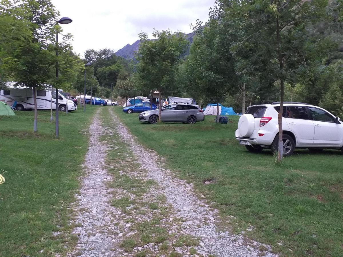 Camping Riu Gelat Otel Espot Dış mekan fotoğraf
