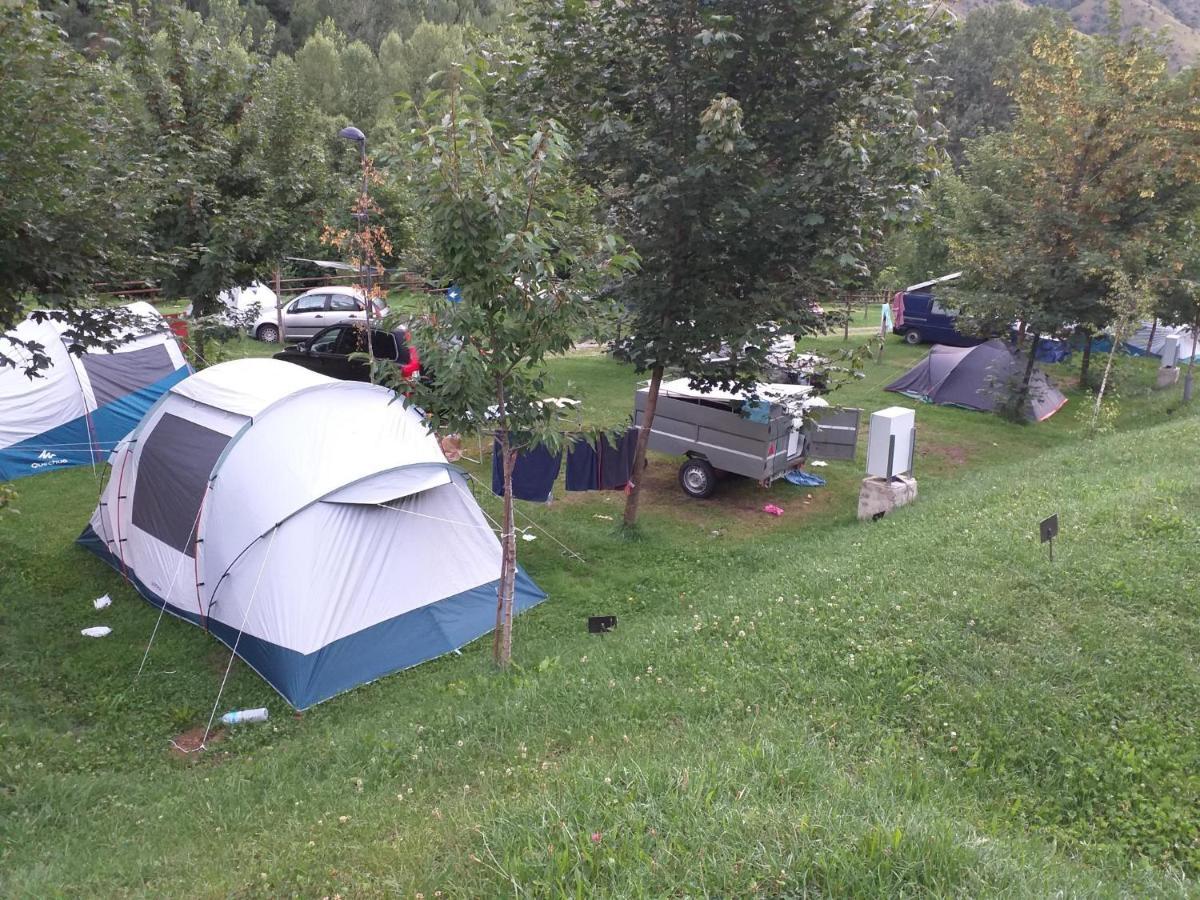 Camping Riu Gelat Otel Espot Dış mekan fotoğraf
